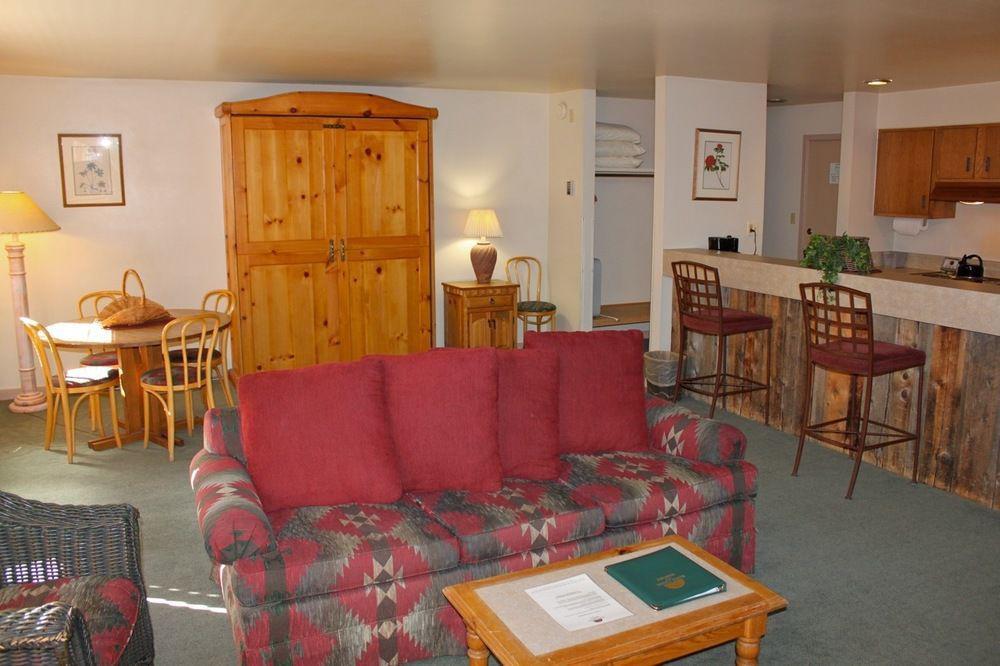 Rock Creek Resort Red Lodge Exterior photo